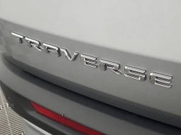 Chevrolet Traverse FWD LT 4dr 2026