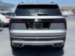 Chevrolet Traverse FWD LT 4dr 2026