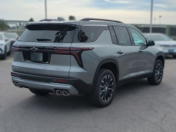 Chevrolet Traverse FWD LT 4dr 2026