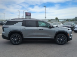 Chevrolet Traverse FWD LT 4dr 2026