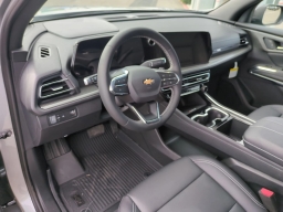 Chevrolet Traverse FWD LT 4dr 2026