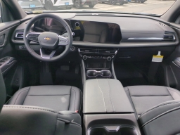 Chevrolet Traverse FWD LT 4dr 2026