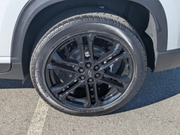 Chevrolet Traverse FWD LT 4dr 2026