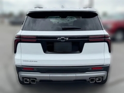 Chevrolet Traverse FWD LT 4dr 2026