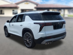 Chevrolet Traverse FWD LT 4dr 2026