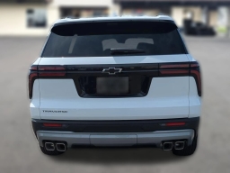 Chevrolet Traverse FWD LT 4dr 2026