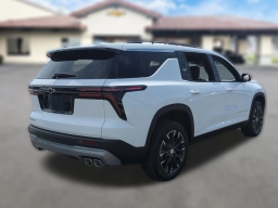 Chevrolet Traverse FWD LT 4dr 2026