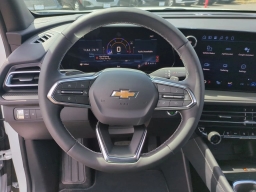 Chevrolet Traverse FWD LT 4dr 2026