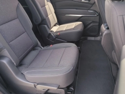 Chevrolet Traverse FWD LT 4dr 2026