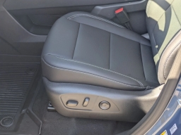 Chevrolet Traverse FWD LT 4dr 2026