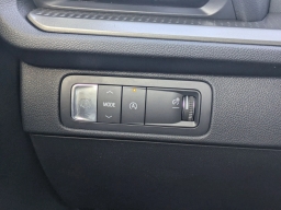 Chevrolet Traverse FWD LT 4dr 2026