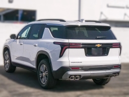 Chevrolet Traverse FWD LT 4dr 2026