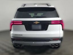 Chevrolet Traverse FWD LT 4dr 2026