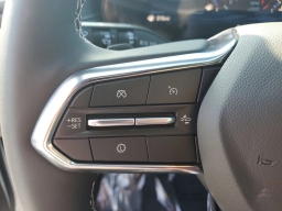 Chevrolet Traverse FWD LT 4dr 2026