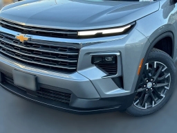 Chevrolet Traverse FWD LT 4dr 2026