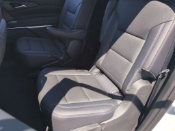 Chevrolet Traverse FWD LT 4dr 2026