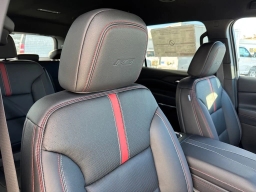 Chevrolet Traverse FWD RS 4dr 2026