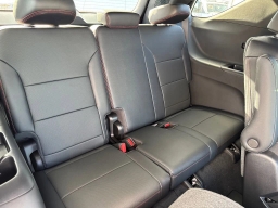 Chevrolet Traverse FWD RS 4dr 2026