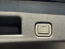 Chevrolet Traverse AWD LT 4dr 2026