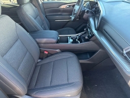 Chevrolet Traverse AWD LT 4dr 2026