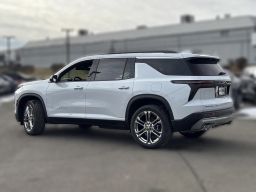 Chevrolet Traverse AWD LT 4dr 2026