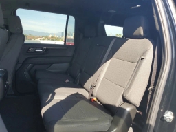 Chevrolet Suburban LS 2WD 4dr 2026