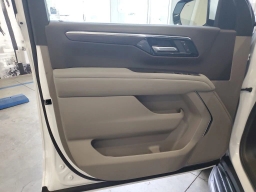 Chevrolet Suburban LS 2WD 4dr 2026