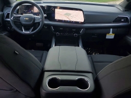 Chevrolet Suburban LS 2WD 4dr 2026