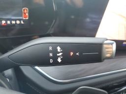 Chevrolet Suburban LS 2WD 4dr 2026