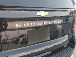 Chevrolet Suburban LT 2WD 4dr 2026