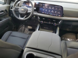 Chevrolet Suburban LT 2WD 4dr 2026