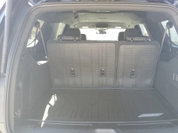 Chevrolet Suburban LT 2WD 4dr 2026