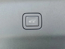 Chevrolet Suburban LT 2WD 4dr 2026