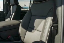 Chevrolet Suburban Premier 2WD 4dr 2026