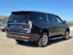 Chevrolet Suburban 2WD 4dr Premier 2026