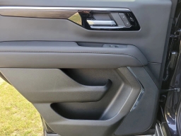 Chevrolet Tahoe LS 2WD 4dr 2026