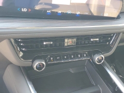 Chevrolet Tahoe LS 2WD 4dr 2026