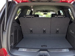 Chevrolet Tahoe Premier 2WD 4dr 2025