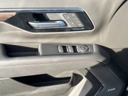 Chevrolet Tahoe 2WD 4dr Premier 2025