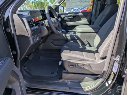 Chevrolet Suburban LS 4WD 4dr 2026