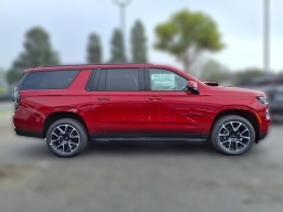 Chevrolet Suburban RST 4WD 4dr 2026