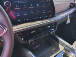 Chevrolet Suburban Premier 4WD 4dr 2026