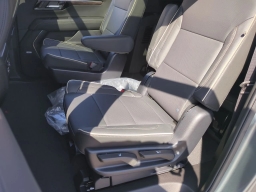 Chevrolet Suburban Premier 4WD 4dr 2026