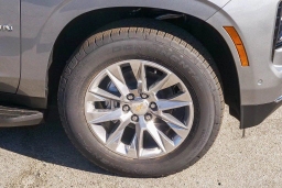 Chevrolet Suburban Premier 4WD 4dr 2026