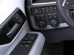 Chevrolet Suburban Premier 4WD 4dr 2026