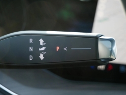 Chevrolet Suburban Premier 4WD 4dr 2026