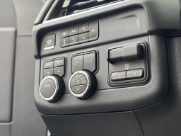 Chevrolet Suburban Premier 4WD 4dr 2026