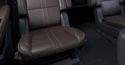 Chevrolet Suburban High Country 4WD 4dr 2026