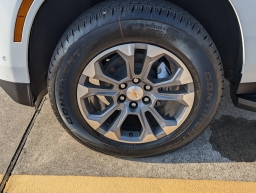 Chevrolet Tahoe LS 4WD 4dr 2026