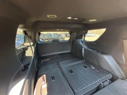 Chevrolet Tahoe LS 4WD 4dr 2025